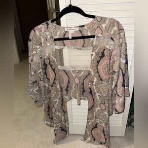 BCBGeneration small kimono cape lace paisley summer